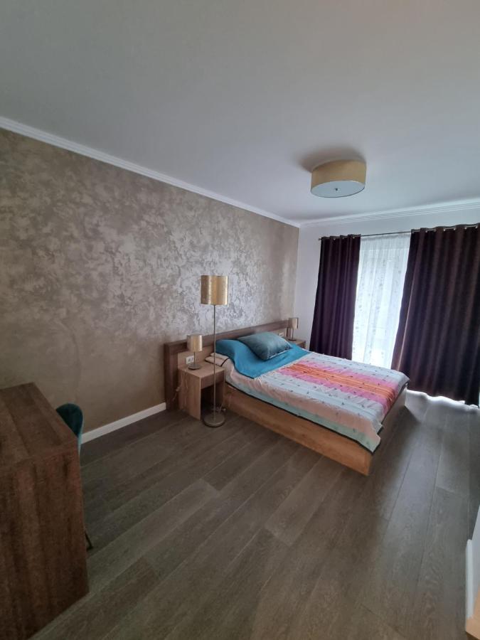 Apartament Superb In Regim Hotelier- Arad Plaza Dış mekan fotoğraf